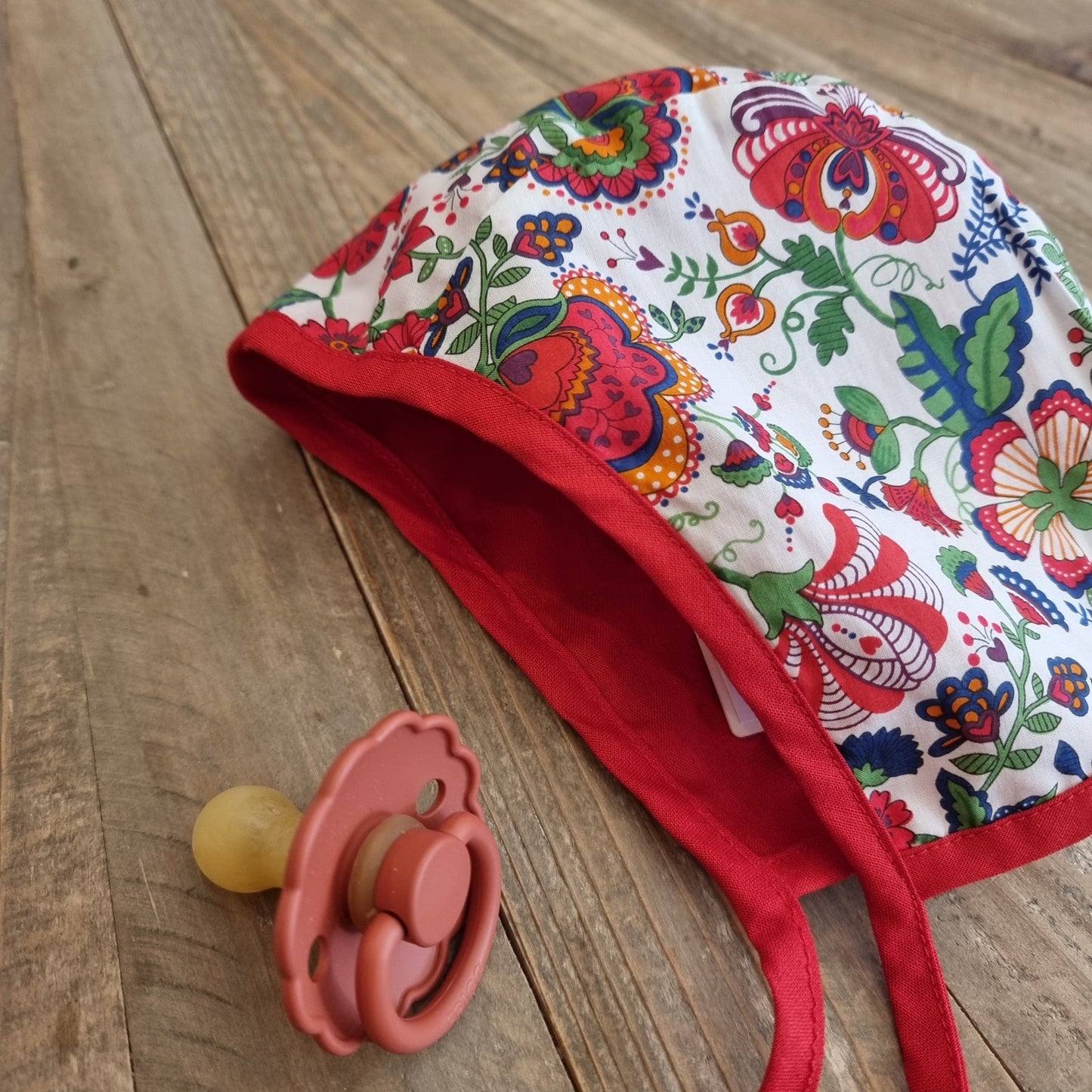 GLORIA bonnet in Liberty of London 'mabelle'