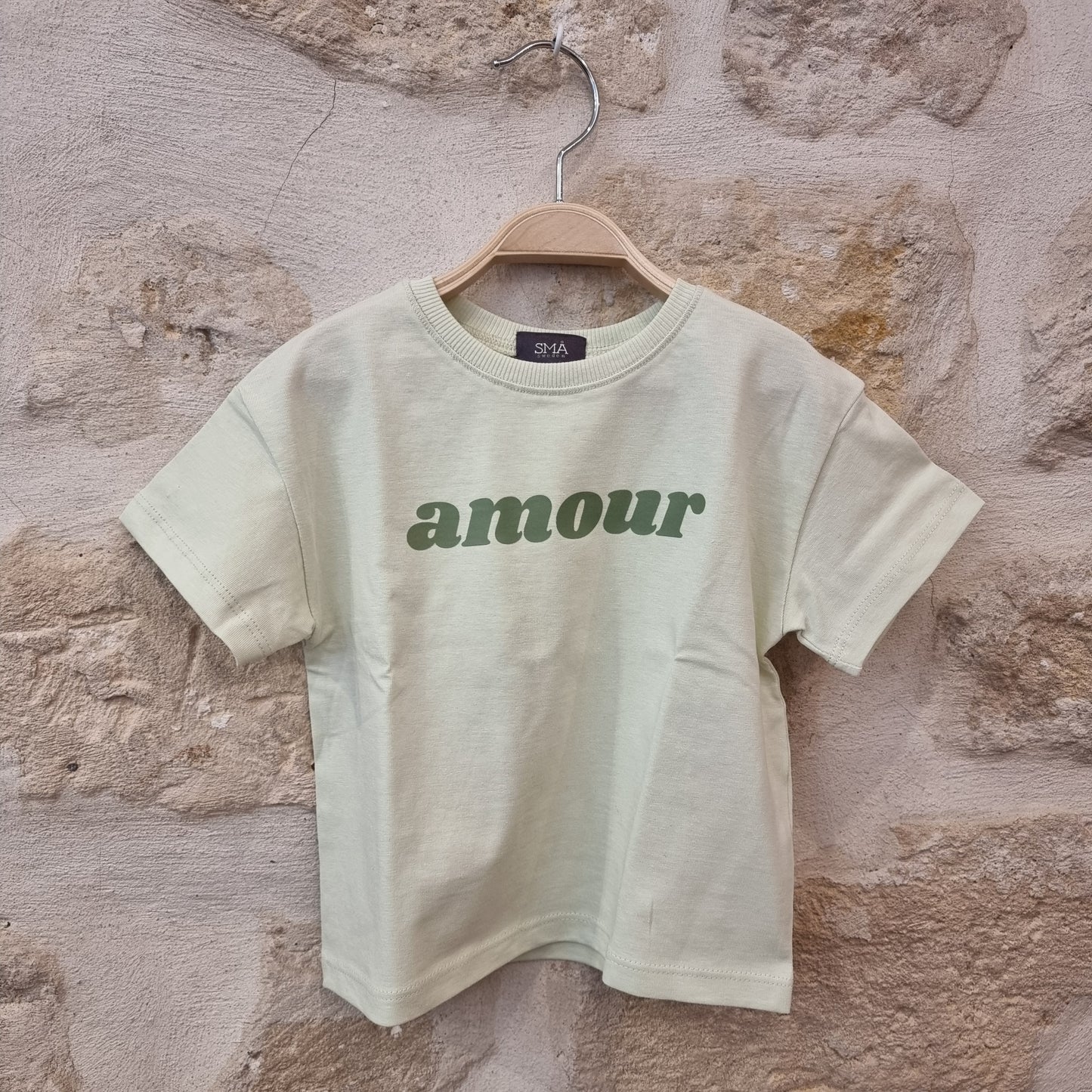 Kids' AMOUR tee