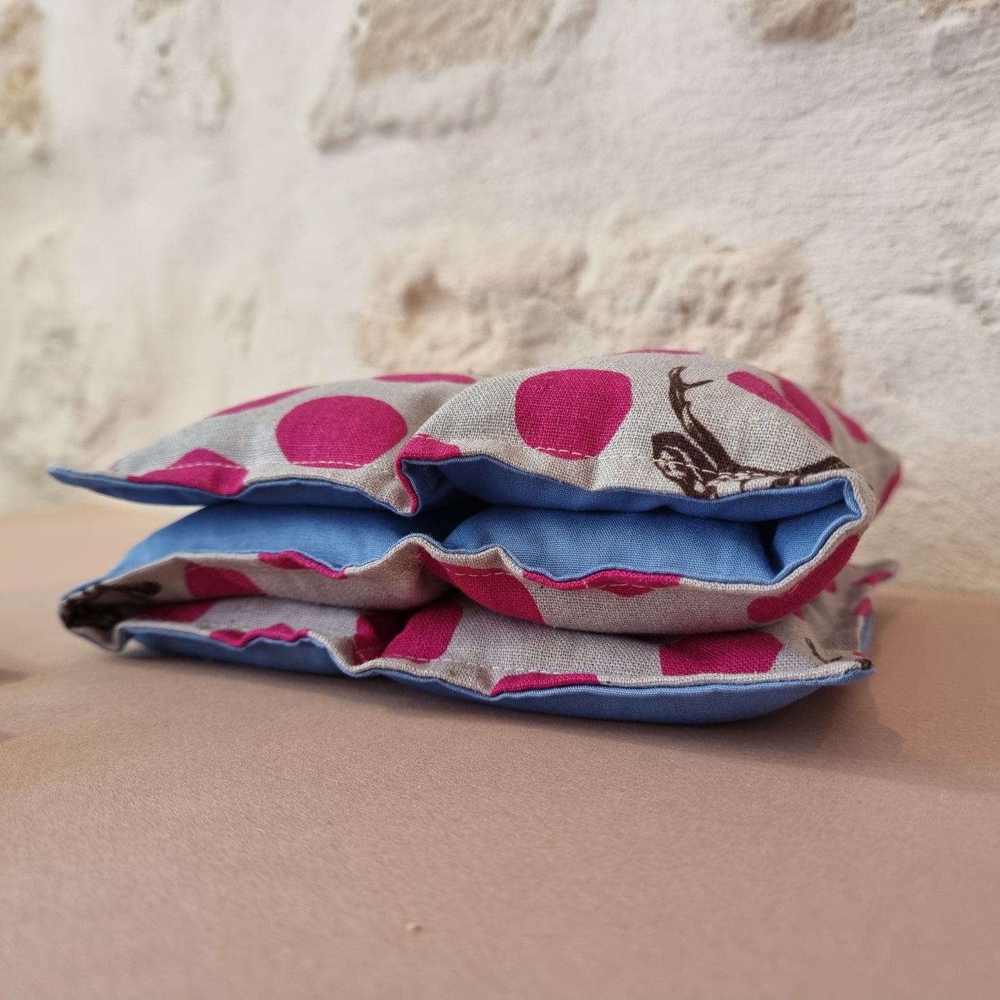 2x organic flaxseed dry heat pack, hand warmers
