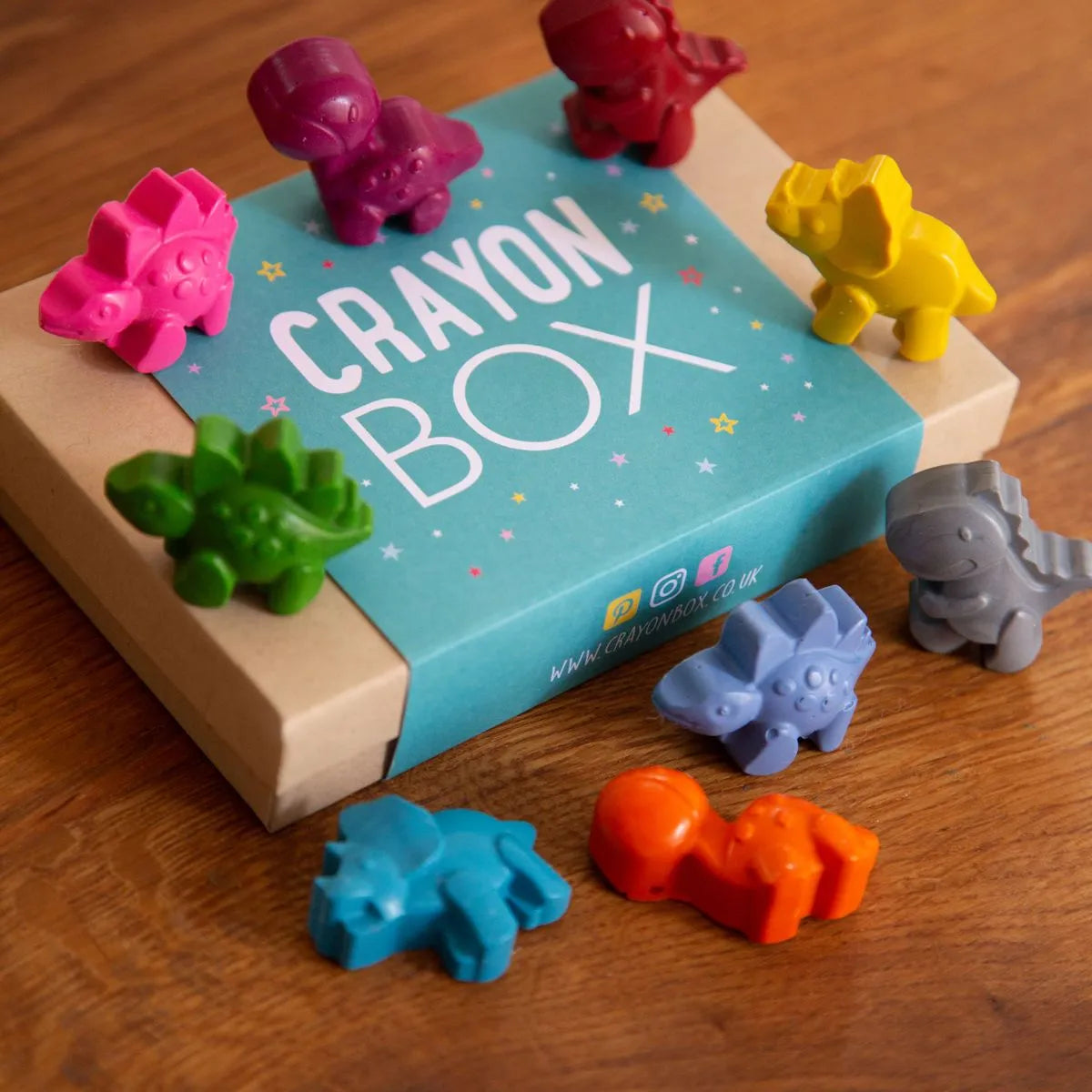 Crayon box - dinosaurs