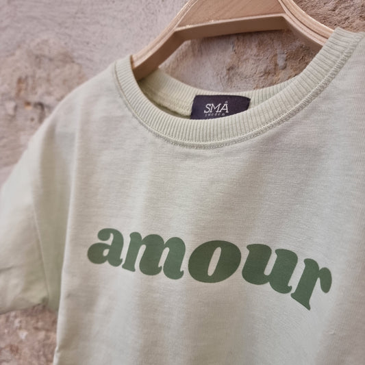 Kids' AMOUR tee