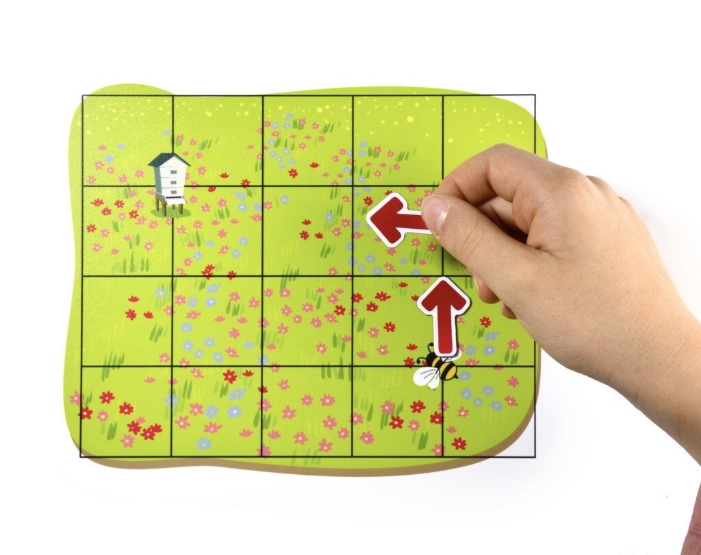 Le Parcours Fléché Magnetic Game by SEPP - French Language Spatial Orientation Toy for Kids 5-7