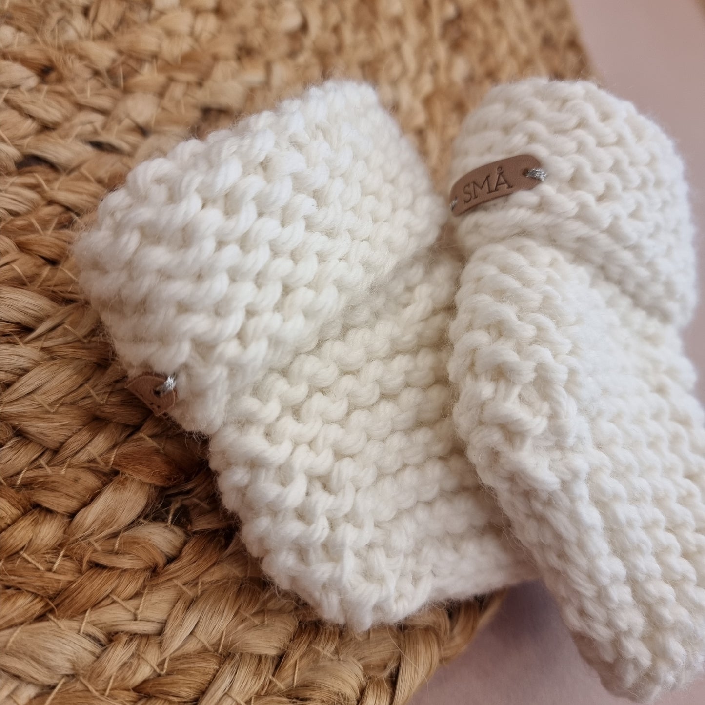 CHUBBY hand knitted booties